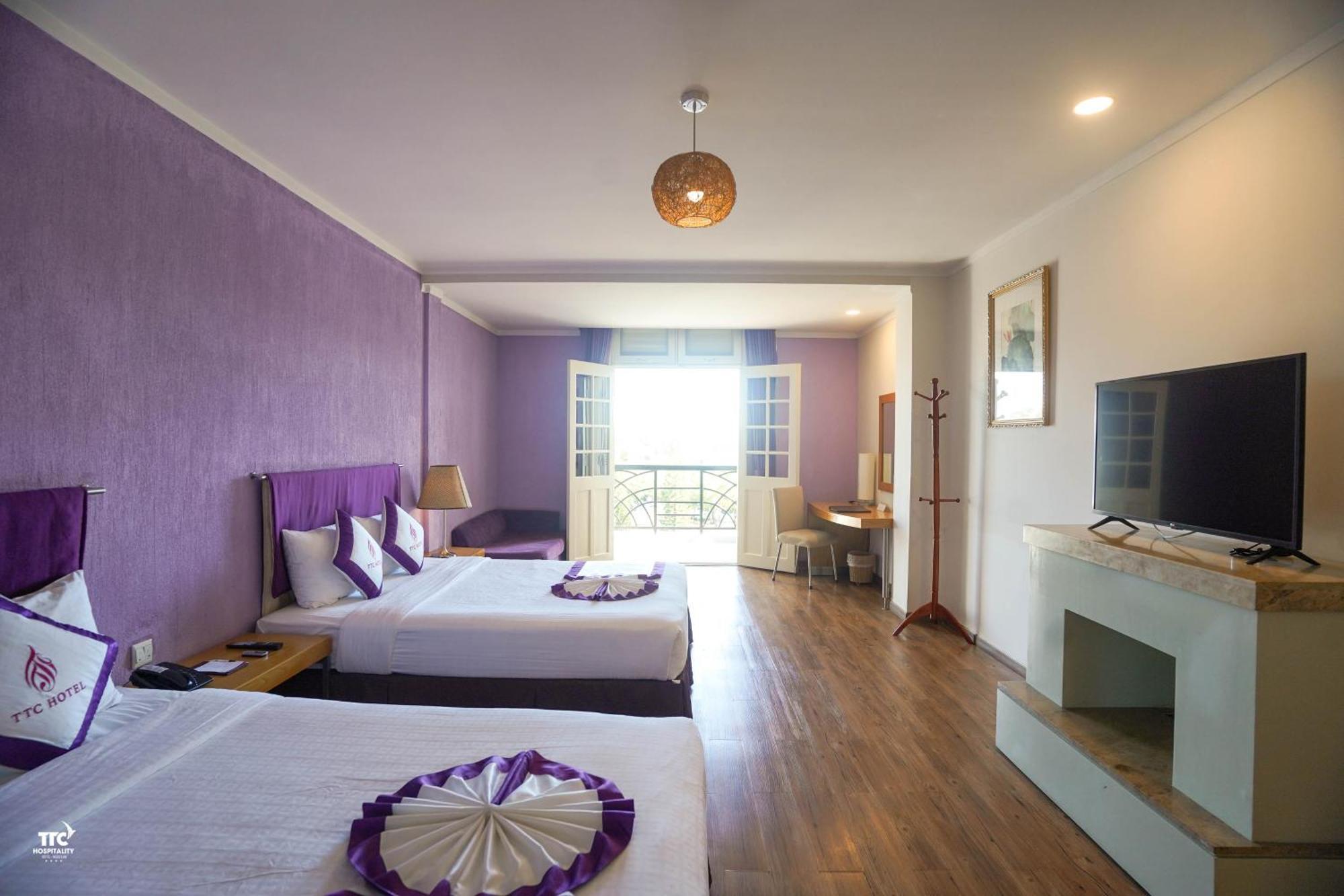 Ttc Hotel - Ngoc Lan Dalat Bagian luar foto