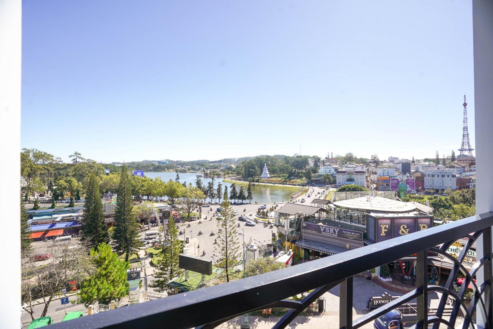 Ttc Hotel - Ngoc Lan Dalat Bagian luar foto
