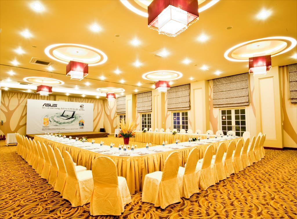 Ttc Hotel - Ngoc Lan Dalat Bagian luar foto